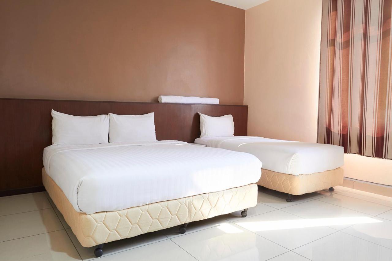 Langkawi Uptown Hotel Kuah Kültér fotó